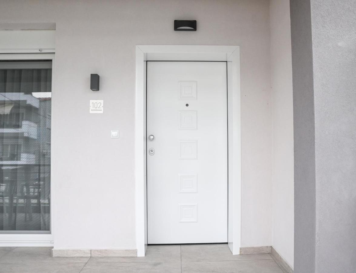 Faidra Apartments Néa Péramos المظهر الخارجي الصورة