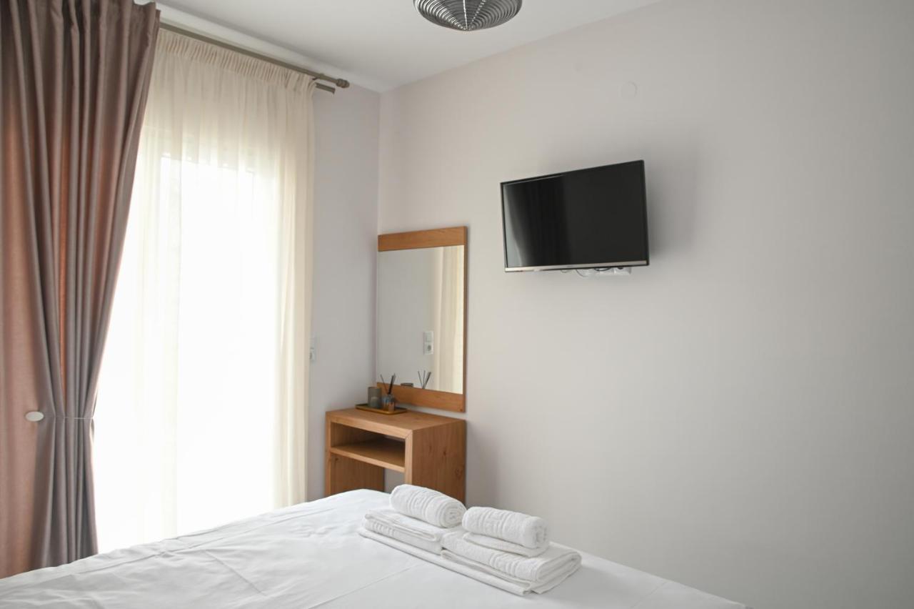 Faidra Apartments Néa Péramos المظهر الخارجي الصورة