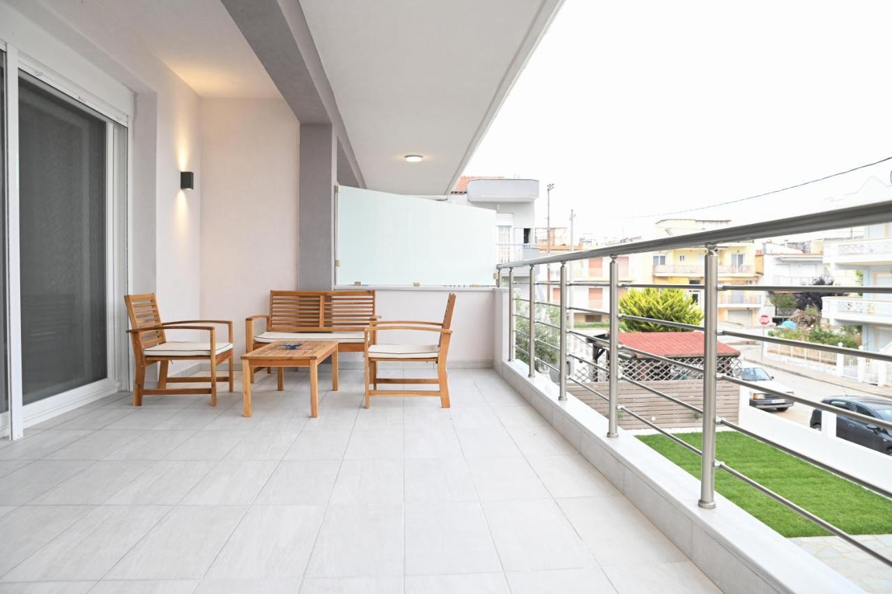 Faidra Apartments Néa Péramos المظهر الخارجي الصورة