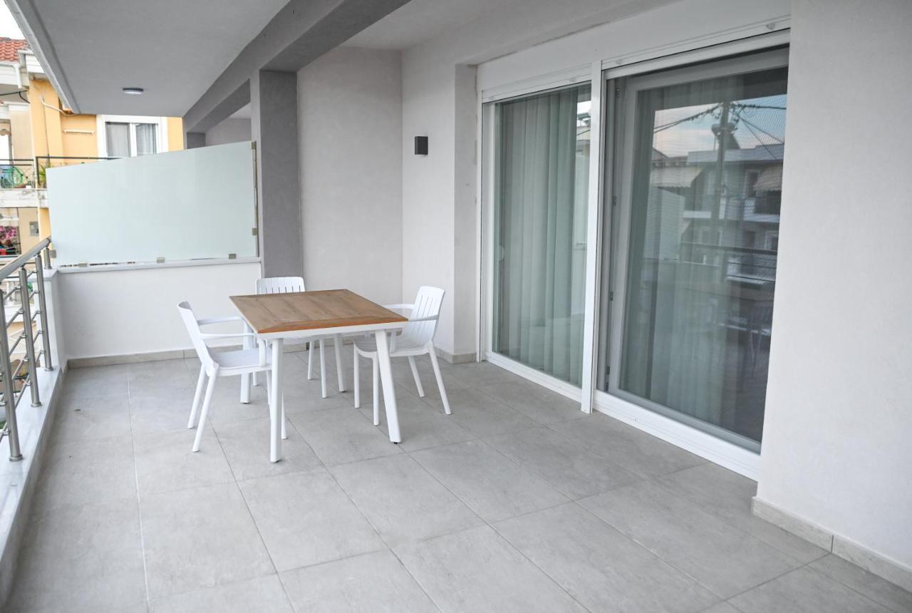 Faidra Apartments Néa Péramos المظهر الخارجي الصورة