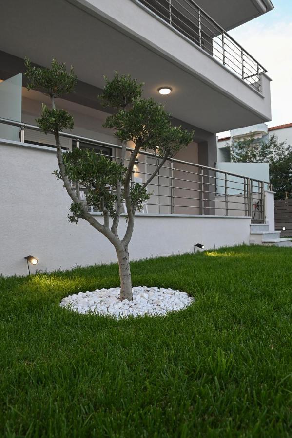 Faidra Apartments Néa Péramos المظهر الخارجي الصورة